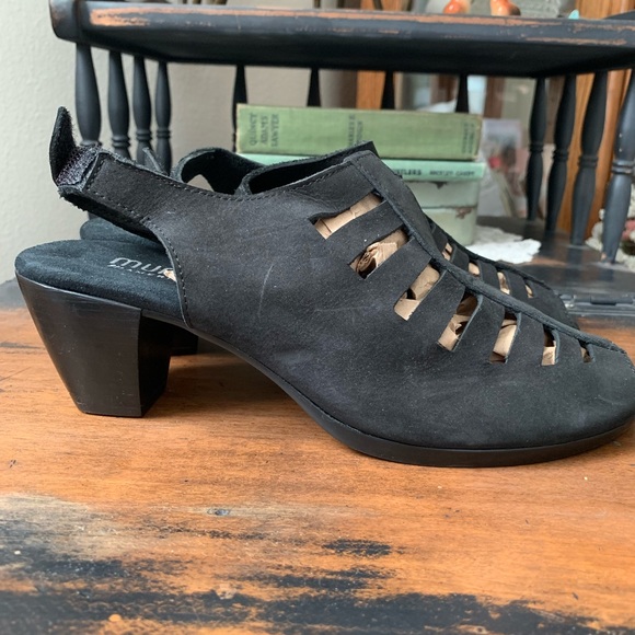 Munro Black leather sandal heels - Picture 6 of 6